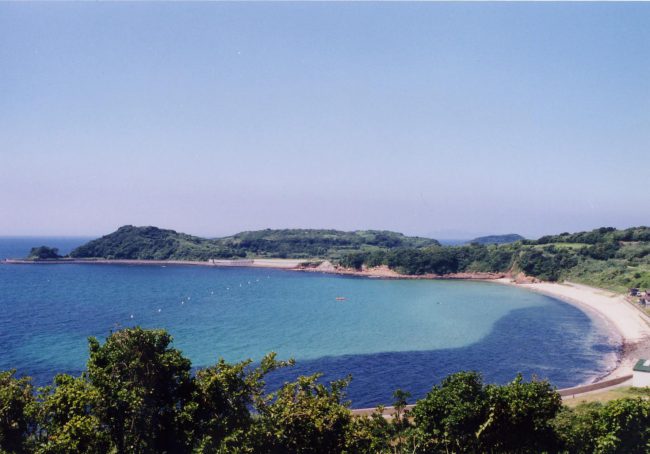 長崎県松浦市星鹿町青島　宝の浜海水浴場